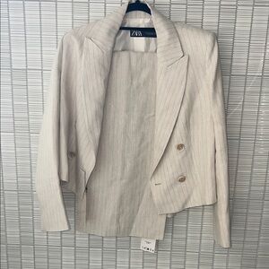 Zara Women's Beige Pinstripe Blazer